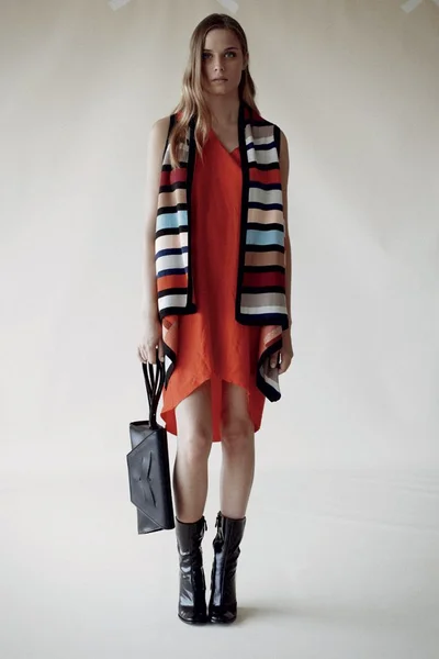 Look 3
